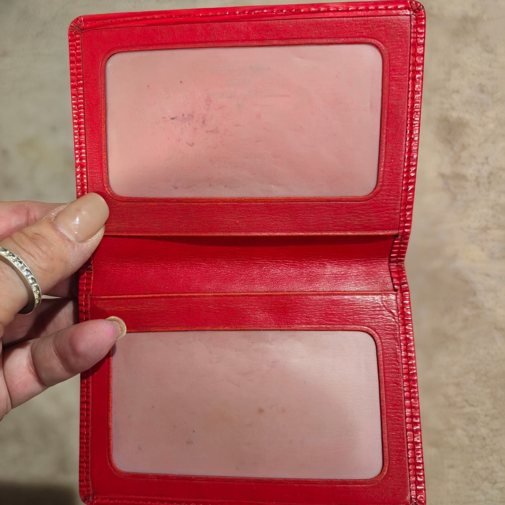 Louis Vitton red epi card holder - Picture 4 of 5
